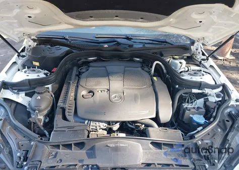 2014 Mercedes-Benz E 350 4Matic z USA, uszkodzony, nr VIN WDDHF8JB1EA940198